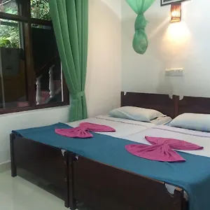  Privatunterkunft Woods Guest Sri Lanka